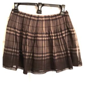 Girls silk Burberry Skirt NWT. Size 10